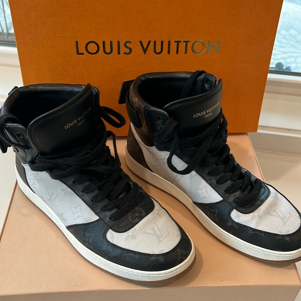 Louis Vuitton sneakers